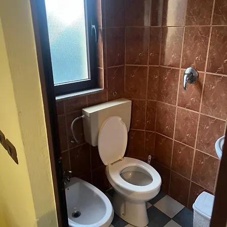 Xhejsoni Hotel