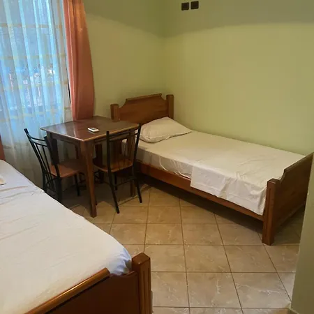 Hotel Xhejsoni