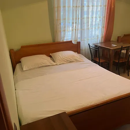 Hotel Xhejsoni Shëngjin