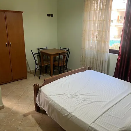 Xhejsoni Hotel Shëngjin